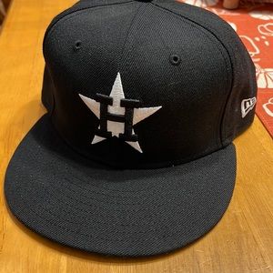 Brand new Houston Astro’s hat